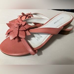 Naturalizer Women’s Slip On Thong Sandals, Size 7M, Rose Pink, 1/2” Heel